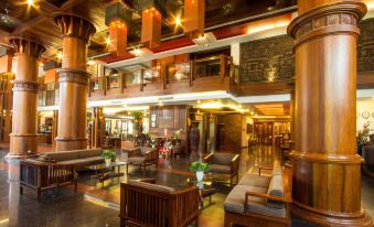Royal Empire Hotel