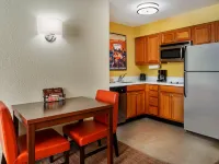 Residence Inn Houston Downtown/Convention Center Отели рядом с достопримечательностью «Станция хьюстонского скоростного трамвая "Белл"»