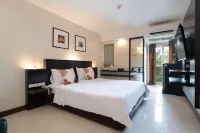 Synsiri Resort Hotels near Lotus