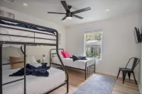 歷史舒適的兩卧一衛賓館靠近河濱步道