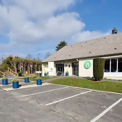 Campanile Saint Quentin Hotels in Saint-Quentin