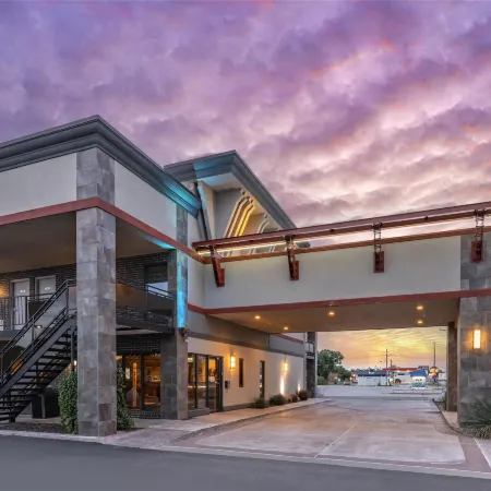 Best Western Angus Inn
