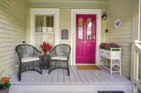 Charming Granville Home w/ Porch - Walk Downtown! -  Appartamenti vacanze
