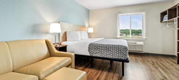 WoodSpring Suites Prattville - Montgomery North Hotels in Autauga County