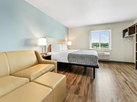WoodSpring Suites Prattville - Montgomery North Отели в г. Отога
