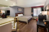 Quality Inn & Suites Cincinnati I-275 Hotels in Springdale