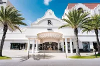 Punto di Oro Residences