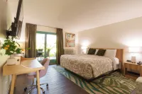 Lemon Tree Inn Hotels in Santa Barbara