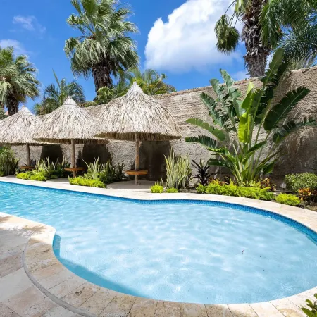 Chic 3BR Apartment Mambo Beach Area Stay