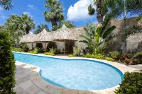 Chic 3BR Apartment Mambo Beach Area Stay