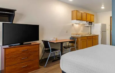 Extended Stay America Select Suites - Phoenix - Peoria - Sun City Hotels in Peoria