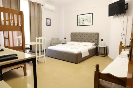 City Center Inn Отели в г. Shkodra