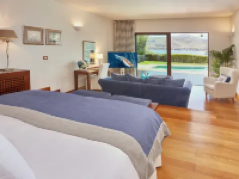 Grand Resort Lagonissi Hotels in Saronikos