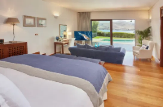 Grand Resort Lagonissi