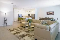 Magical Dreams Hotels in Poinciana