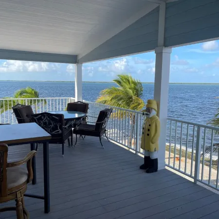 Big Pine Key Waterfront Home: Boating, Sunrises, Sunsets; Relax in Paradise!