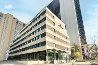 Premier Inn Frankfurt Westend - 3-Star