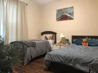 Brand New Home Close to Sequoia /w Tub & Games
