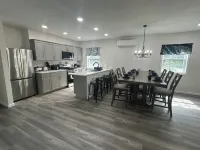 Welcome to New Paltz. Charming 3-bedroom house with AC, WIFI,