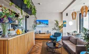 Antrim House by Totalstay