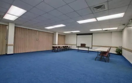 Studio 6 Tallahassee, FL North Monroe