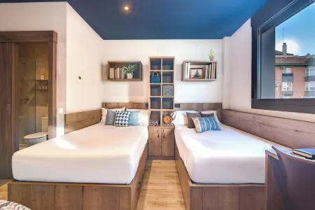 Livensa Living Studios Valencia Marina Real Отели в г. Horta of Valencia