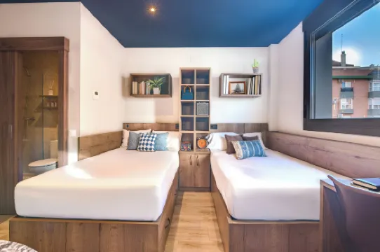 Livensa Living Studios Valencia Marina Real