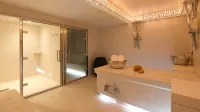 Five Seas by Inwood Hotels - spa