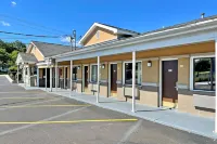 Red Carpet Inn Orchard Park Hotels in East Aurora
