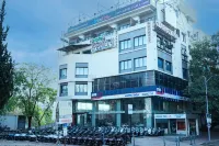 Kshitij An Apartment Hotel Hotels near Pashan Lake