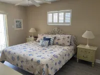 Family-friendly beachfront condo with pool and private lanai