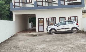 Hotel The Divine Punjabi Tadka