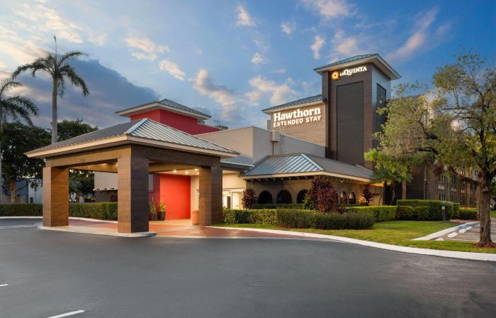 Hawthorn Extended Stay by Wyndham Ft Lauderdale Cypress Crk