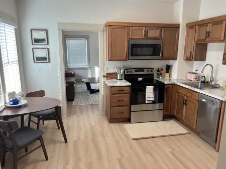 Cozy 2-bedroom house in charming Casper with WiFi, AC