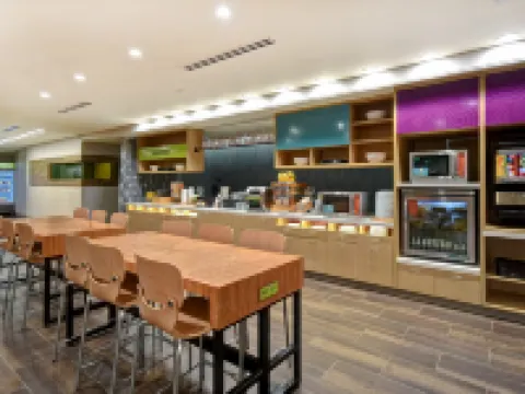 Home2 Suites by Hilton Birmingham Fultondale Hotels in Fultondale