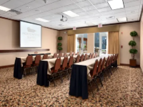 Homewood Suites by Hilton Decatur-Forsyth Hotels in Forsyth
