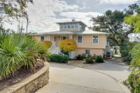 Waterfront Hampstead Home Dock and Waterway Access! - balcony