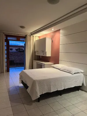 Casa Ampla com 4 Suítes com Escritório, Aceita Animais de Estimação Hotels in 