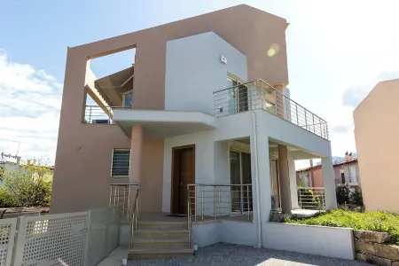 Dream Day VillaCharming 3-bedroom villa with AC, WiFi in amazing Psathopirgos
