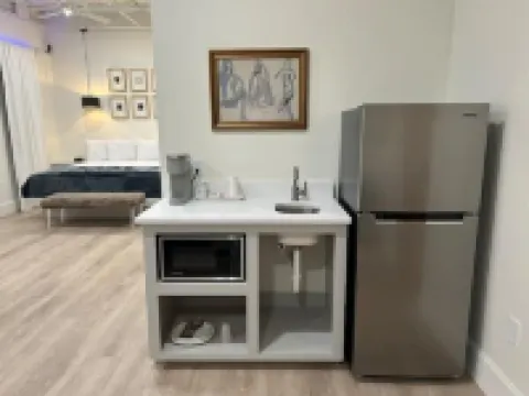 The 610 Flats: City Chic #22