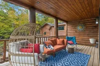 2025 Log Home- Ski Chalet w/ Luxury Amenities. direct Views of Hunter Slopes