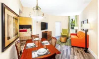 Mizner Place at Weston Town Center, Fort Lauderdale Hotels in Weston