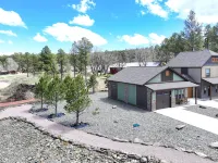 Black Hills Retreat-hardrocker Haven Hotels in Mount Rushmore UT