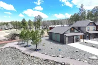 Black Hills Retreat-hardrocker Haven Hotels in Mount Rushmore UT