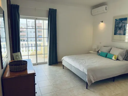 Casa Hermano, Bright and sunny with sea views in Lagos
