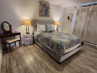 Homey Place in Sechelt , close to town and beaches Hotels in Sechelt