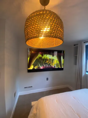 Spacious 5-bedroom cabin in cool Cascade-Chipita Park with WiFi