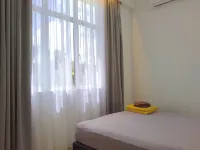 Homestay patuh syariah di sandakan yang terletak di kawasan yang strategik