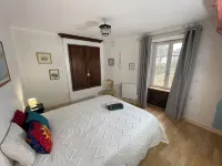 Renovated fisherman's cottage 5 minutes from the beach Hotel a Billiers