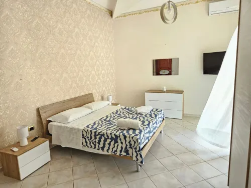 HARMONY HOUSE POMPEI at 800 Mt. From the archaeological excavations of the famous POMPEI.